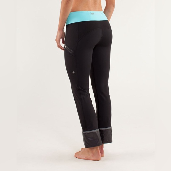 Lululemon Runnin' With My Homies Pant Color Black  / Angel Blue Size 6 EUC - Picture 3 of 16